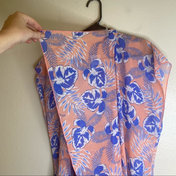 NWT Charlotte Russe Pink Blue Tropical Floral Sheer Kimono Medium - Picture 5 of 10
